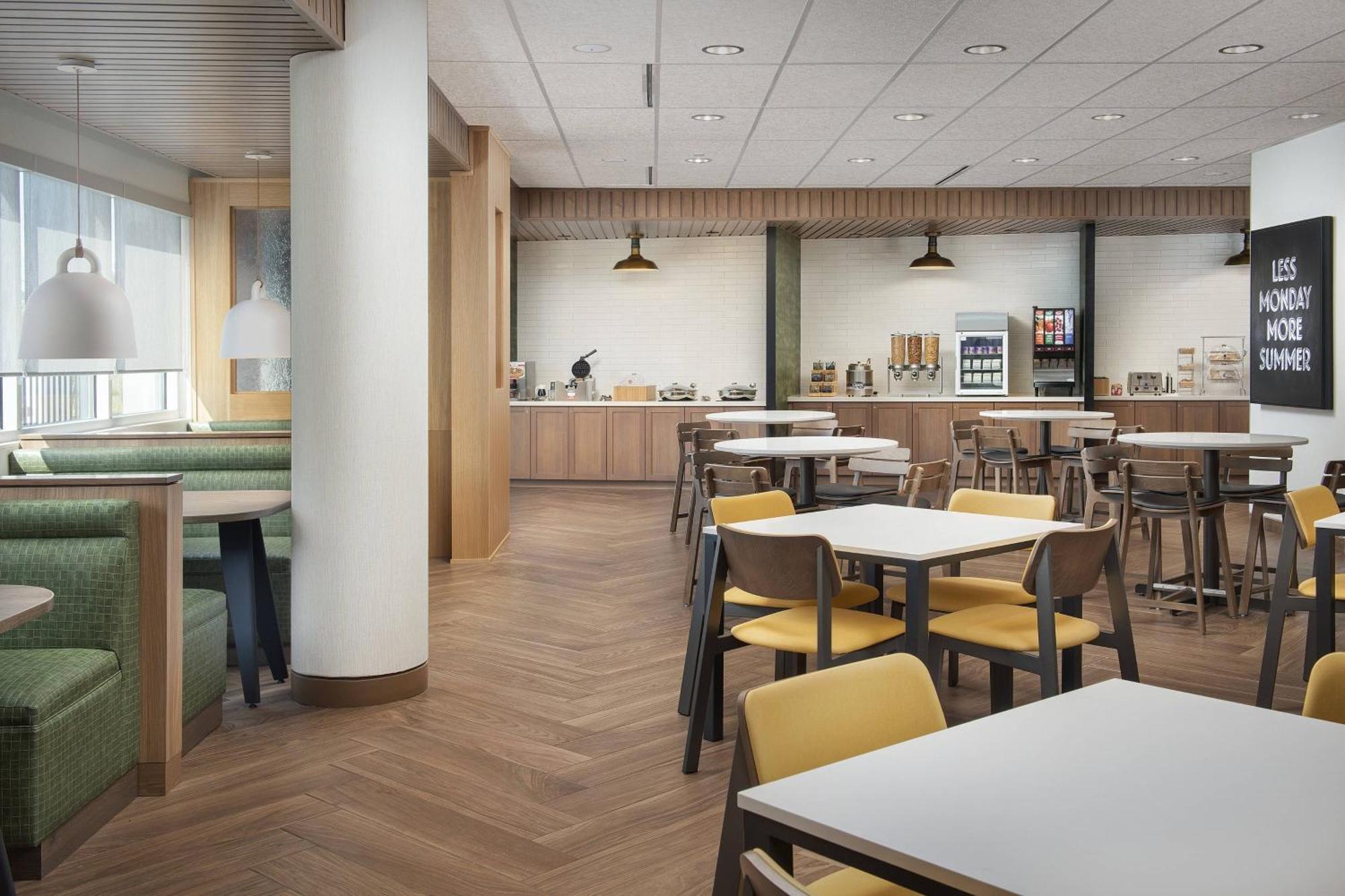 Fairfield Inn & Suites By Marriott Santa Rosa ロナート・パーク エクステリア 写真
