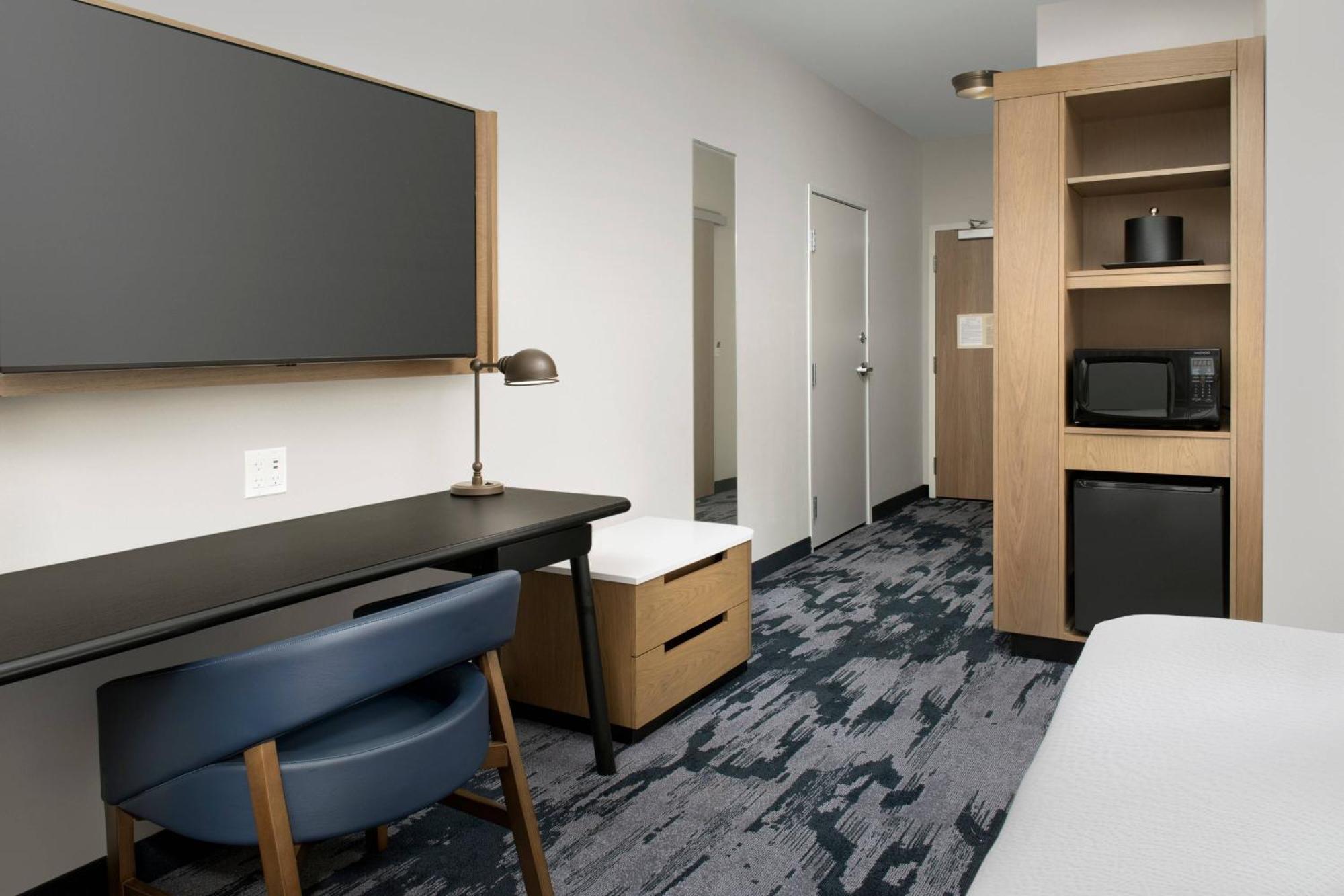 Fairfield Inn & Suites By Marriott Santa Rosa ロナート・パーク エクステリア 写真