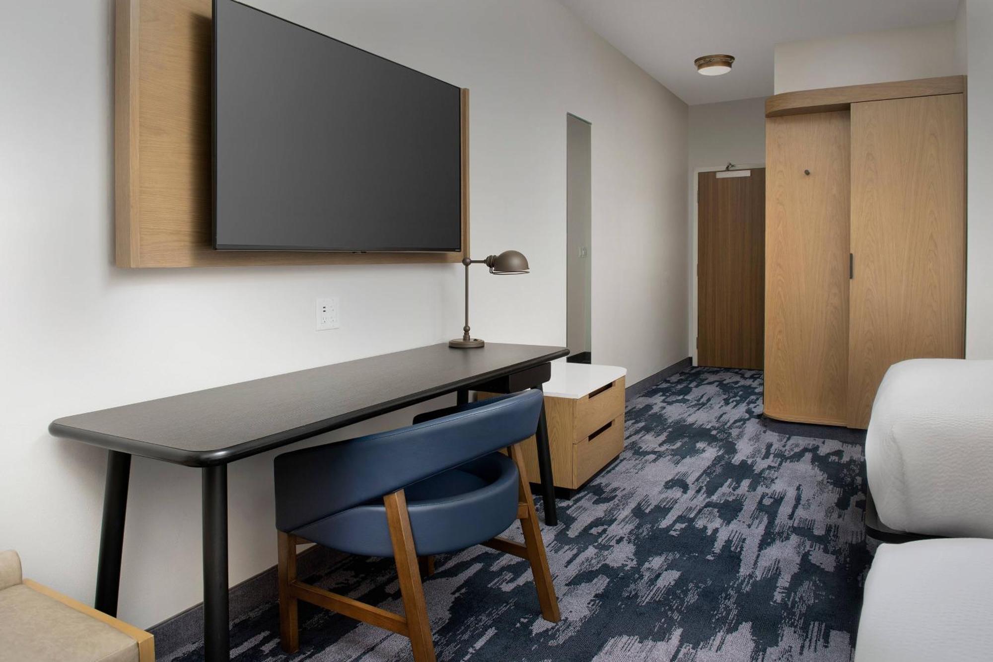 Fairfield Inn & Suites By Marriott Santa Rosa ロナート・パーク エクステリア 写真